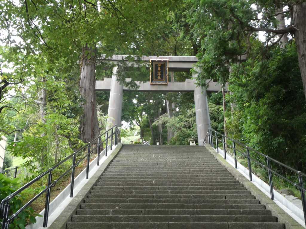 伊豆山神社　二の鳥居